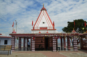 Places-to-Visit-in-Rishikesh-kunjapuri-devi-temple-kanatal-heights