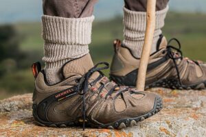 Things-to-Carry-in-Kanatal-Trip-trekking-shoes-Kanatal-Heights
