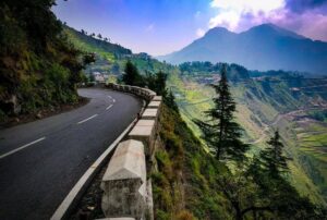 Mussoorie-Queen-of-Hills-must-visit-by-road-kanatal-heights