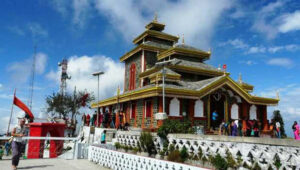 best time to visit surkanda devi temple - surkanda devi trek
