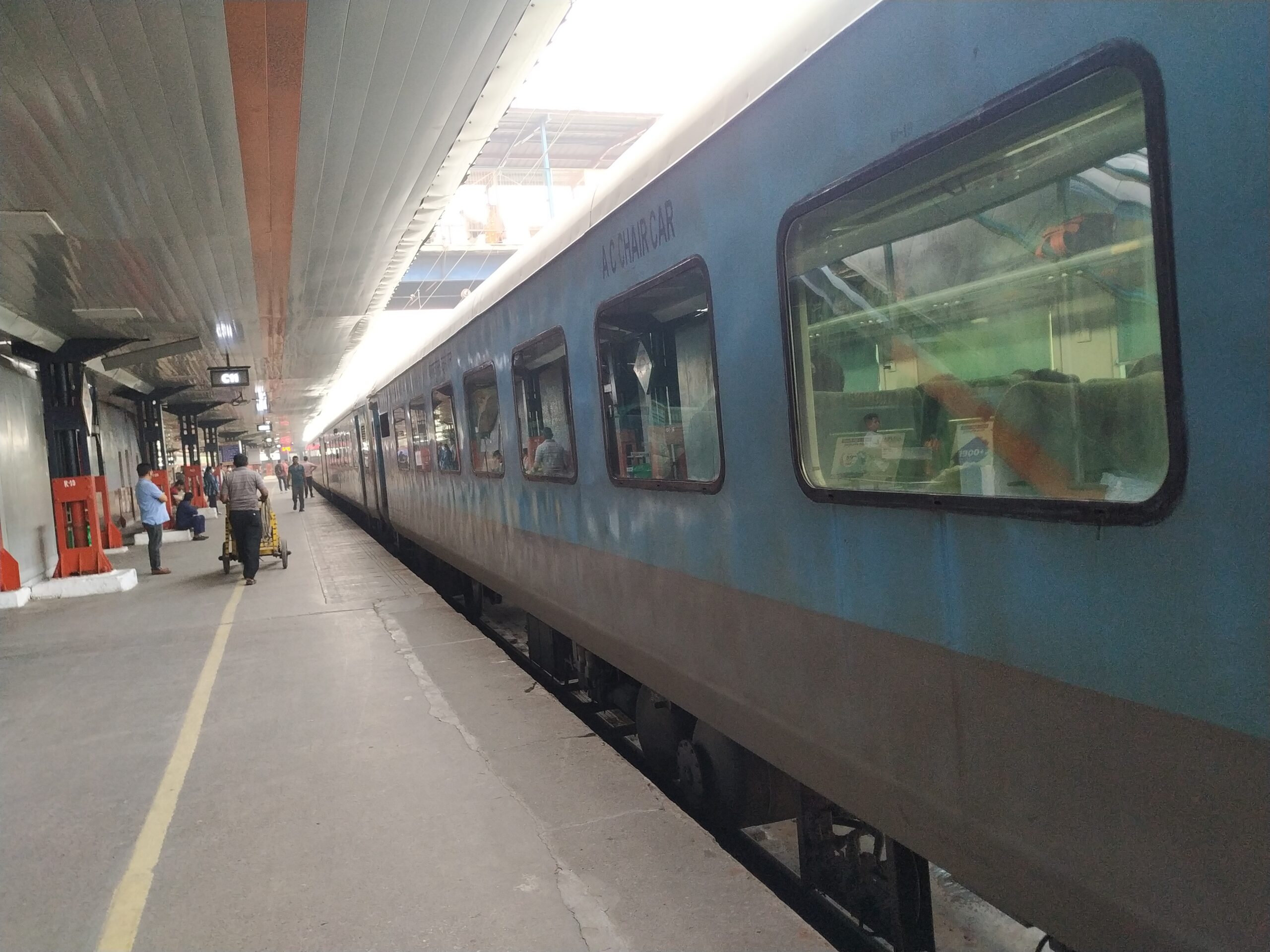 delhi-dehradun-train-kanatl-heights